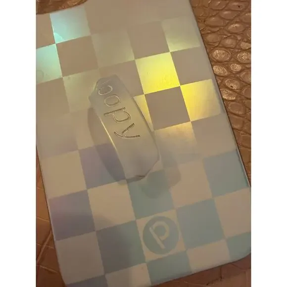 Pearl Checkered / Iridescent Edition Loopy Case - iPhone12/12Pro - Picture 5 of 6